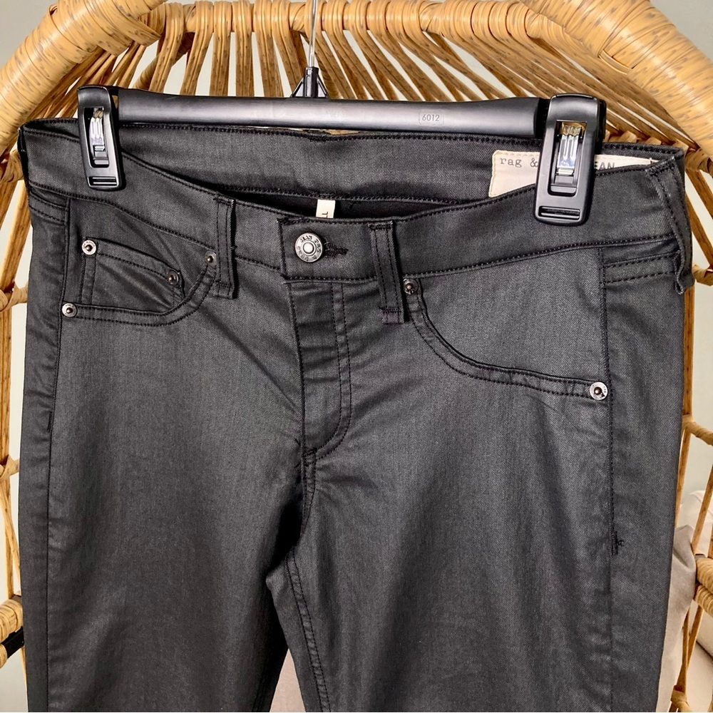 🖤 Rag & Bone Shoreditch Flare Jeans Black Coated Denim Size 29 Premium Quality - Picture 3 of 11